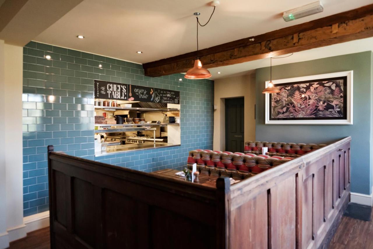 The Bower Inn Bridgwater Extérieur photo Interior of the restaurant