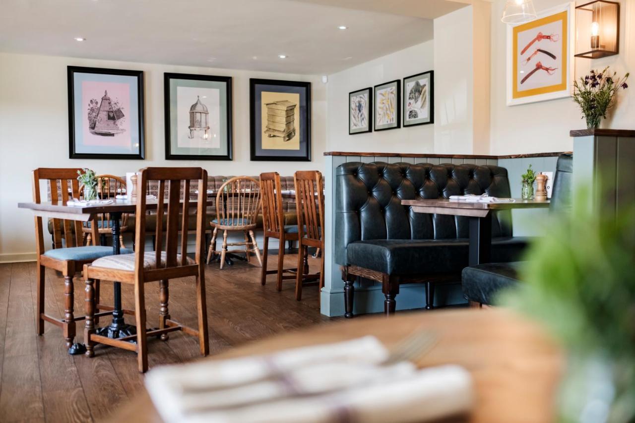 The Bower Inn Bridgwater Extérieur photo The interior of the restaurant