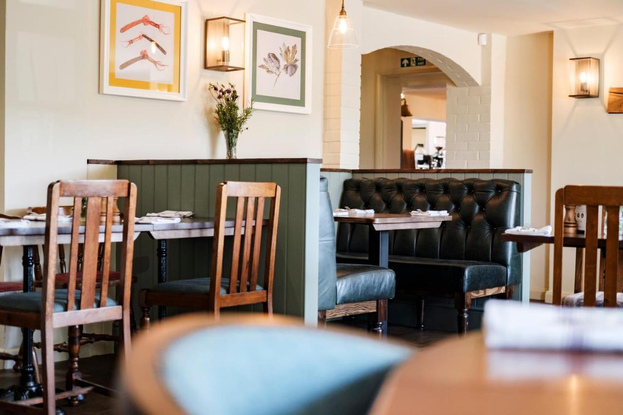 The Bower Inn Bridgwater Extérieur photo The interior of the restaurant